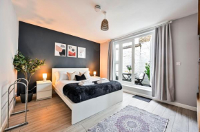 Long Stays Angel Apartment with Terrace